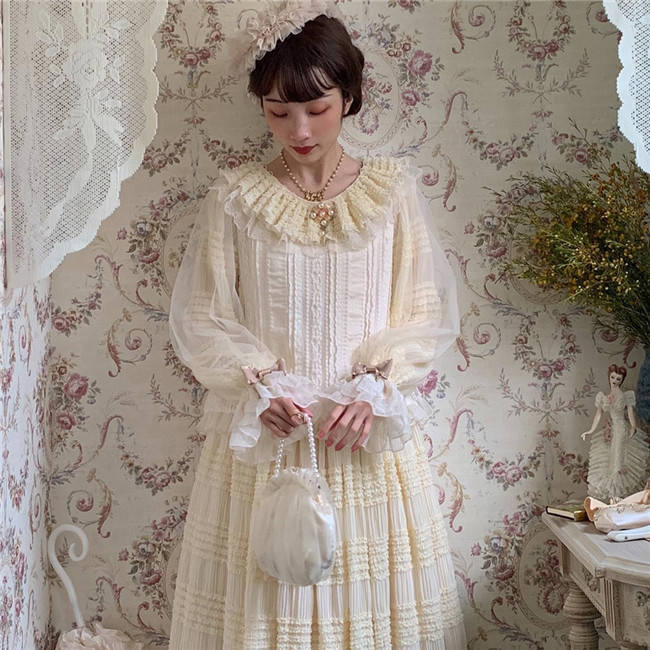 Miss Point Ruffle Collar Lolita Blouse