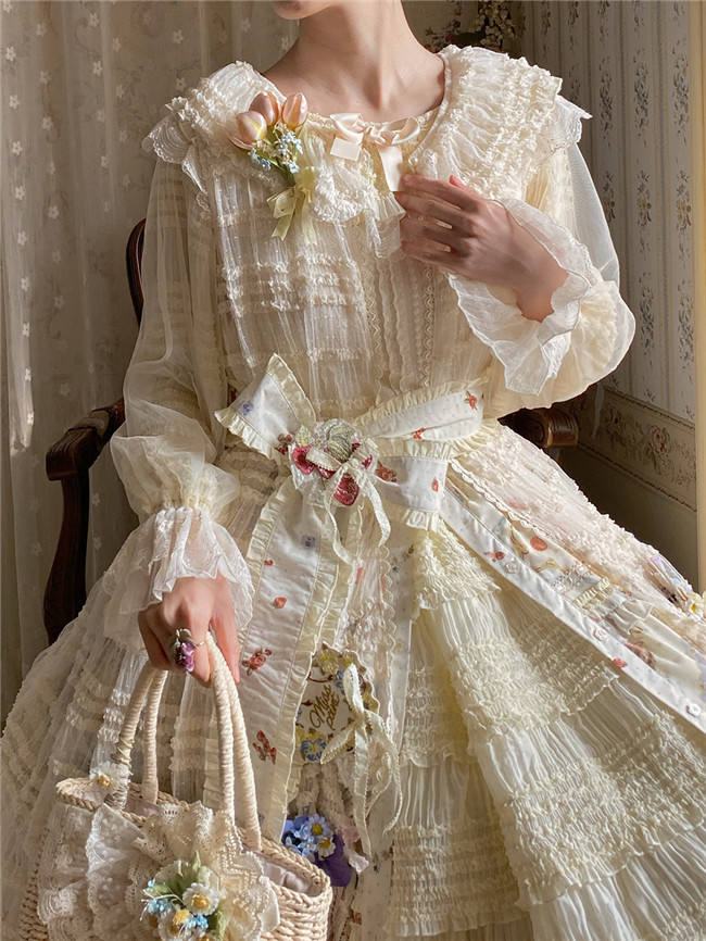 Miss Point Ruffle Collar Lolita Blouse