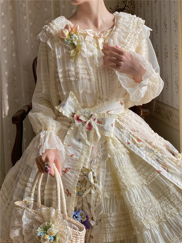 Miss Point Ruffle Collar Lolita Blouse