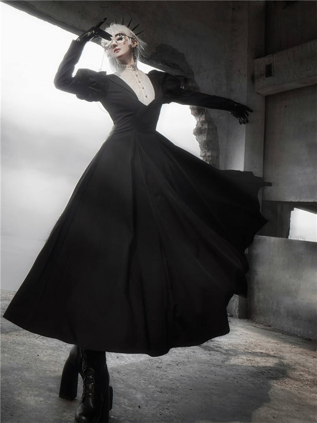 The Muppet Occupied Book Black Long Sleeves Classic Lolita Dress