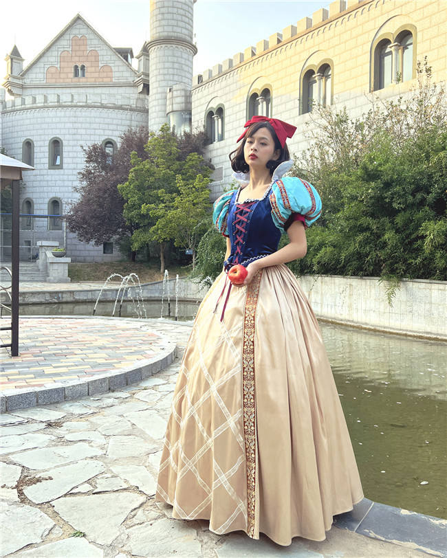 Lace Garden Snow White Dress Floor Length