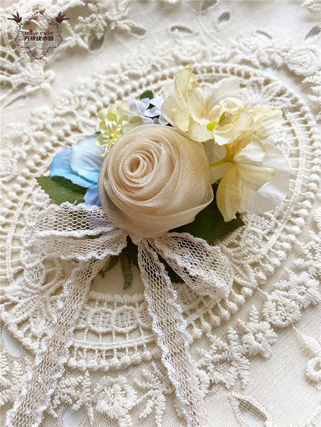 Miss Point Oil Painting Lolita Accessories
