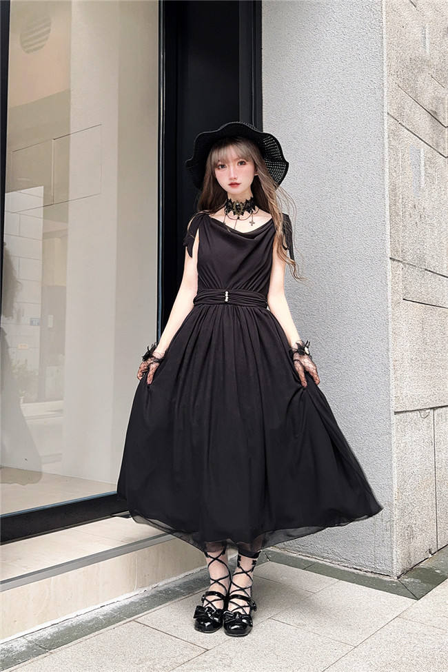 Miss Point Greek Inspired Heap Collar Solid Color Dress