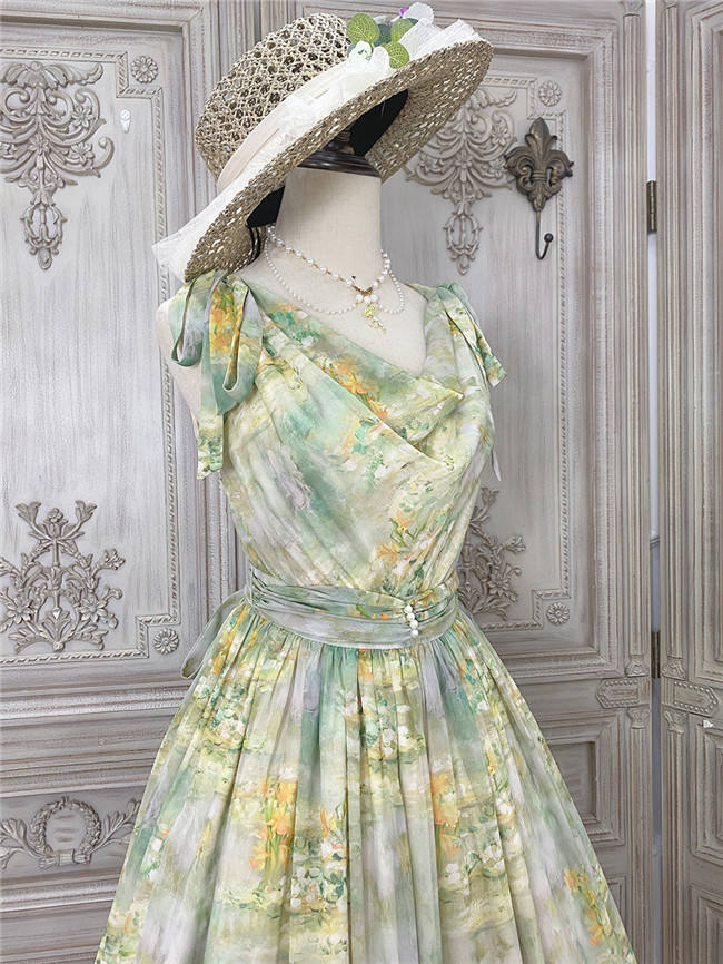 Miss Point Greek Inspired Heap Collar Print Dress