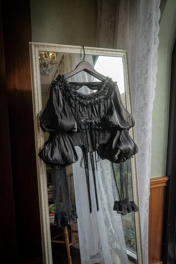 Airfreeing ~Cersei Vintage Lolita Blouse In Stock