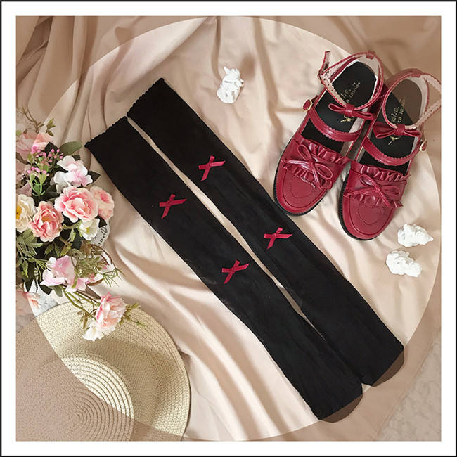 Sweet Heartbeat Glass Silk Lolita Socks