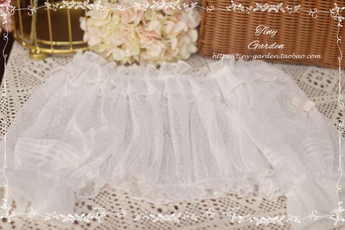 Dots Yarn Ruffles Short Lolita Blouse