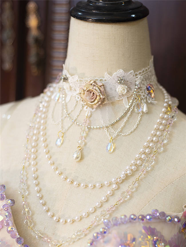 Hexagram Rose Lace Crystal Necklace