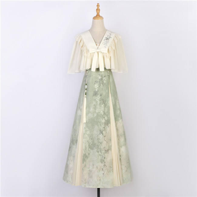 Green Grape Print Hanfu Jumper Dress and Tippet