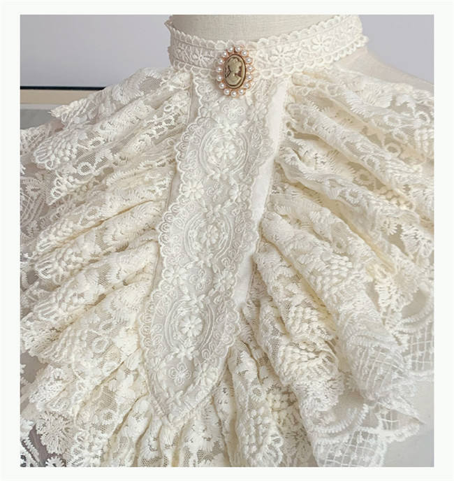 Withpuji Caroline Lolita Jabot