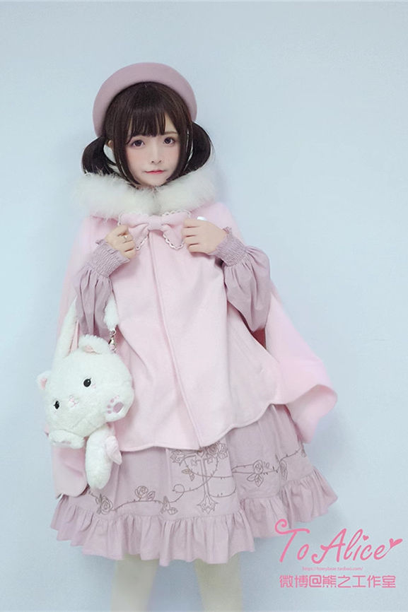 Tommy Bear Cute Rabbit Lolita Cape with Detachable Fur Collar