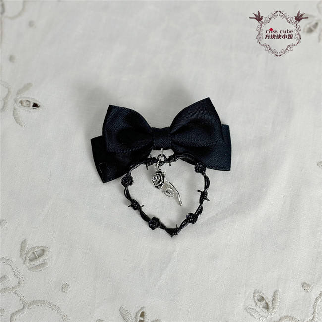 Miss Point Sketch Wild Rose Lolita Accessories