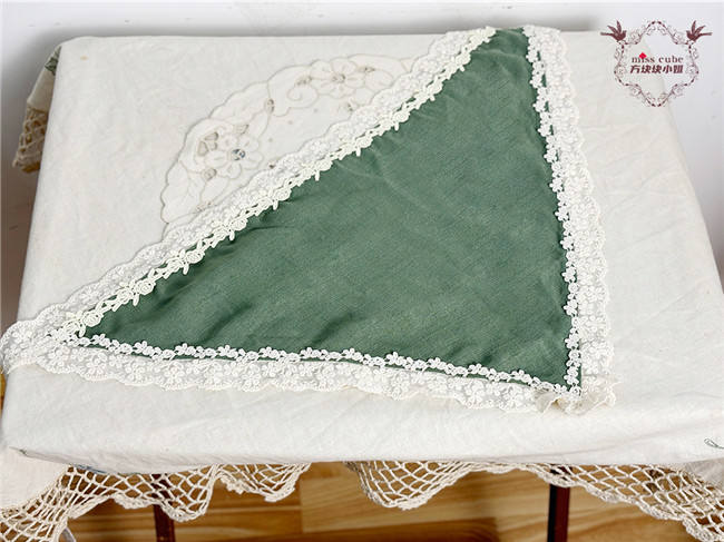 Miss Point Sketch Wild Rose Lolita Accessories