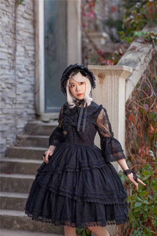 Infanta Tower of Dawn Lolita Jumper and Headdress
