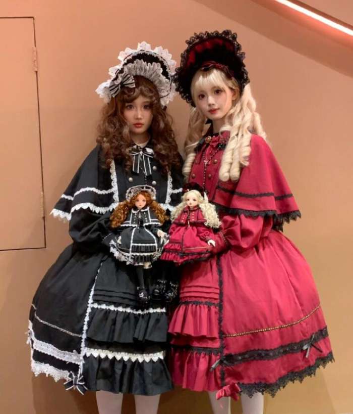 Flower Banquet Humanoid Night Doll Lolita Dress and Cape