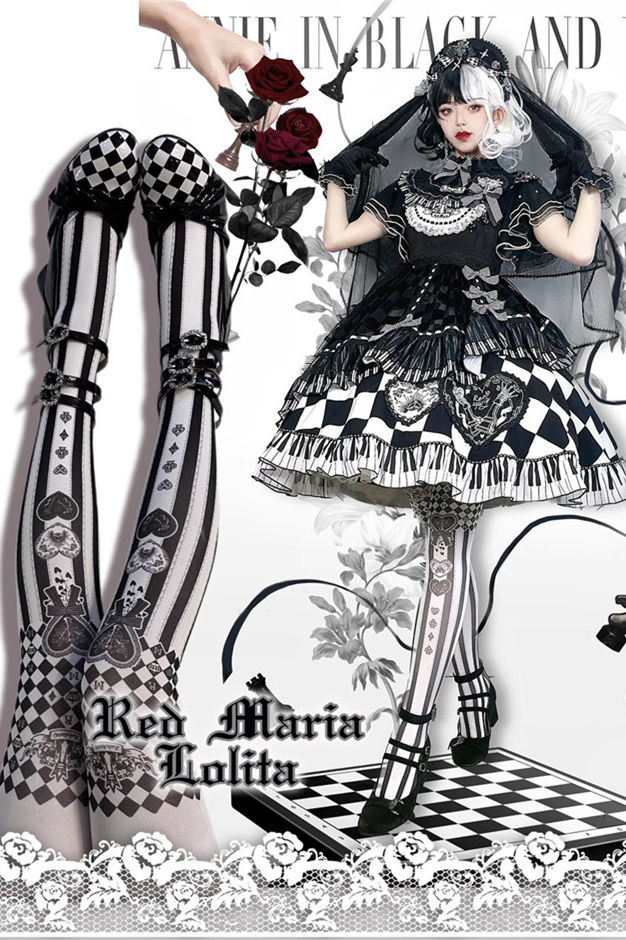 Yidhra Annie in Black and White Lolita Tights