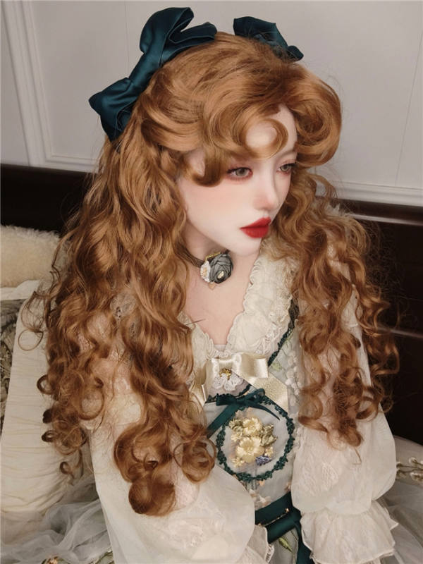 Earl's Daughter Vintage Long Curly Golden Brown Princess Wig