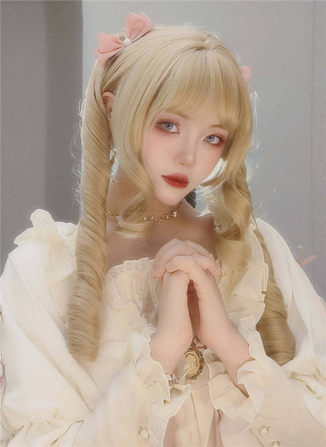 The Maiden of Versailles Roman Curls Blonde Lolita Wig
