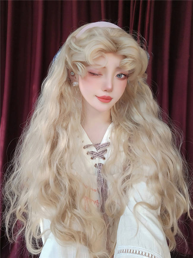 Barbie Princess Long Wavy Blonde Lolita Wig