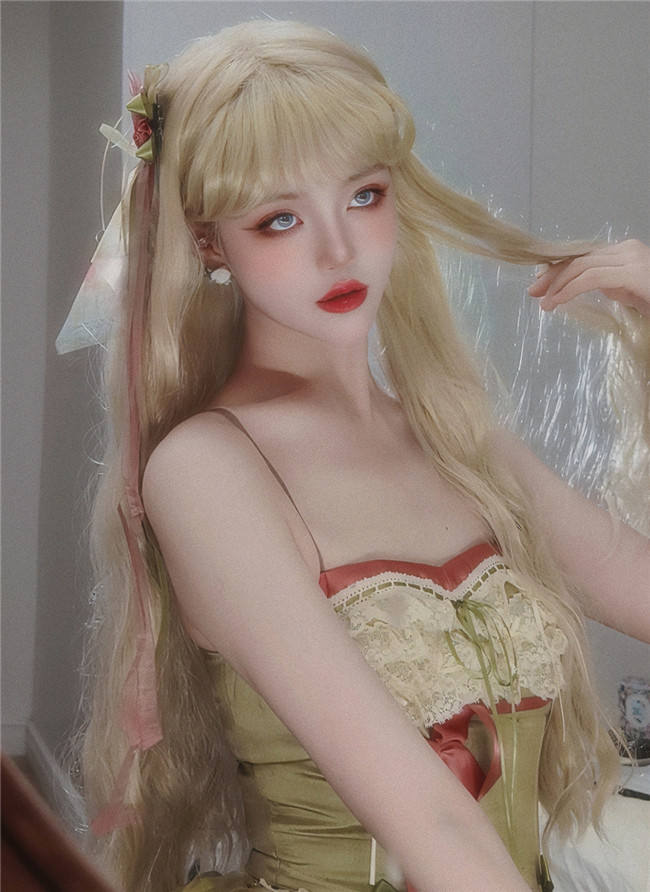 Cupid Long Wavy Blonde Lolita Wig