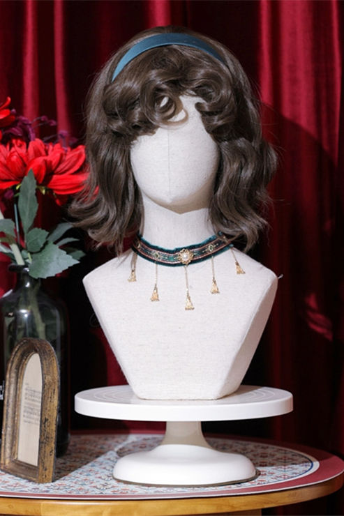Little Lady Retro Short Brown Wig