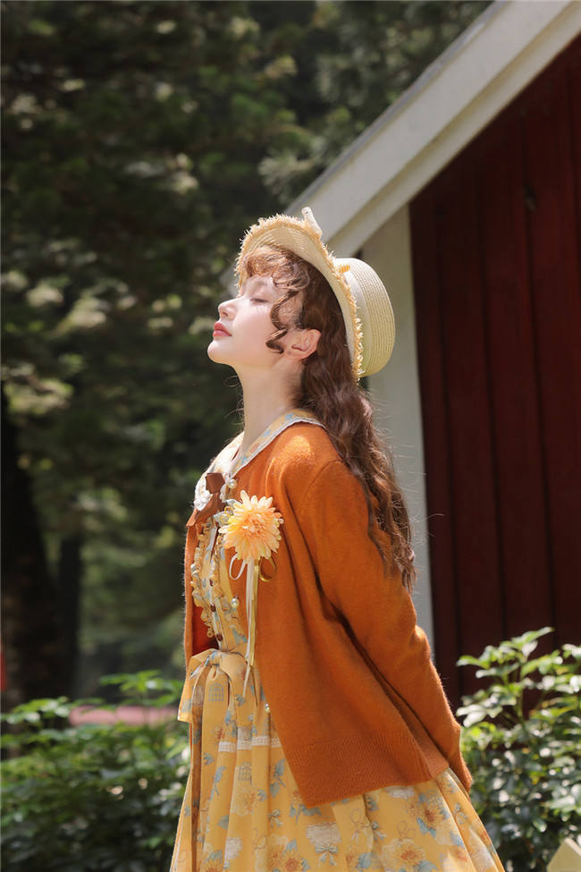 Miss Point Garden Sunflower Lolita Sweater Coat