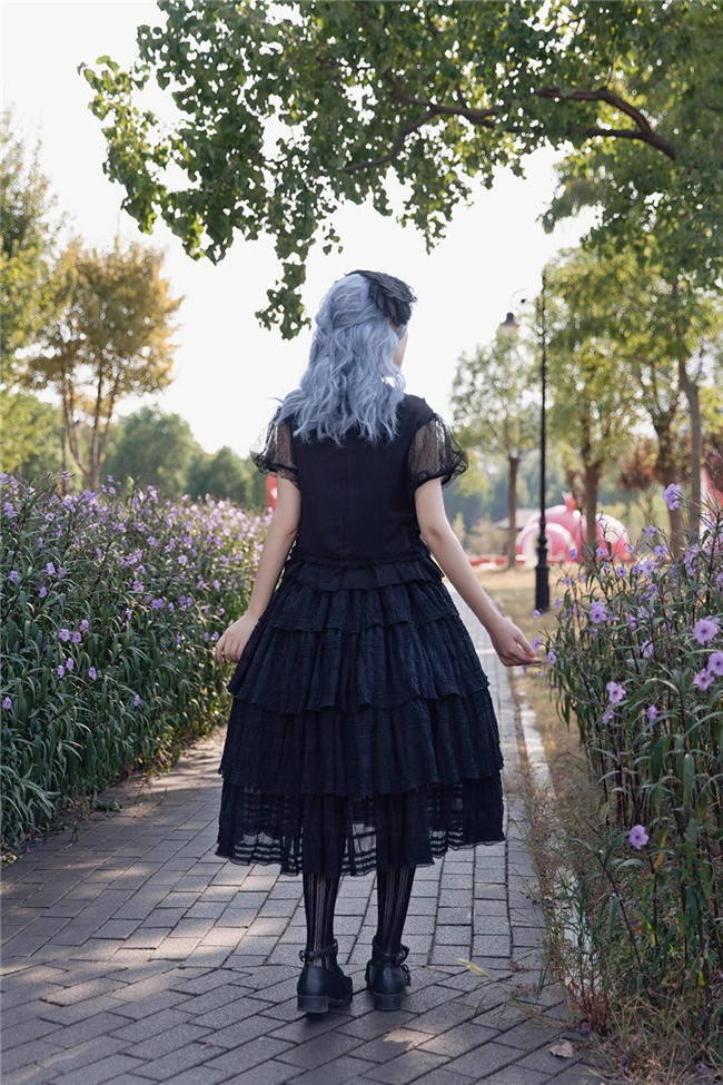 Infanta Dark Forest Black Skirt, Blouse and Headdress