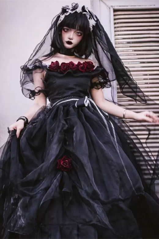 Black Rose Plus Size Friendly Hime Lolita Dress