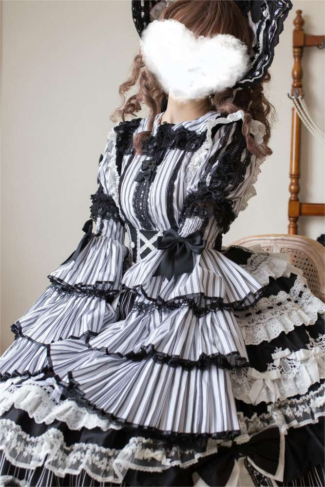 Lost Aqua Hybird Doll Lolita Blouse