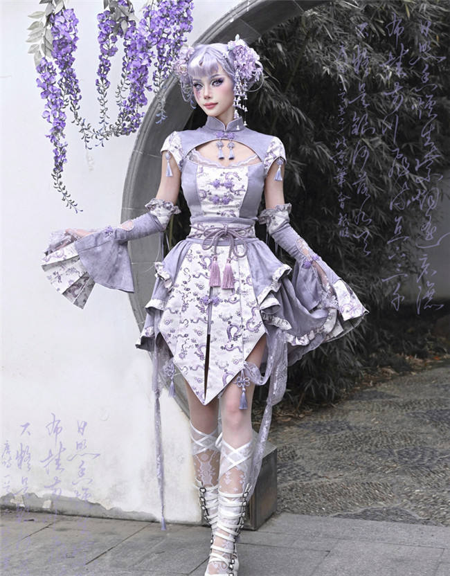 Blood Supply Dragon Prints Jacquard Qi Halloween Top, Skirt and Sleeves