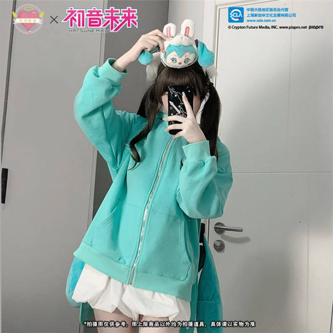 Co-branded by Hatsune Miku Winter Hoodie Jacket