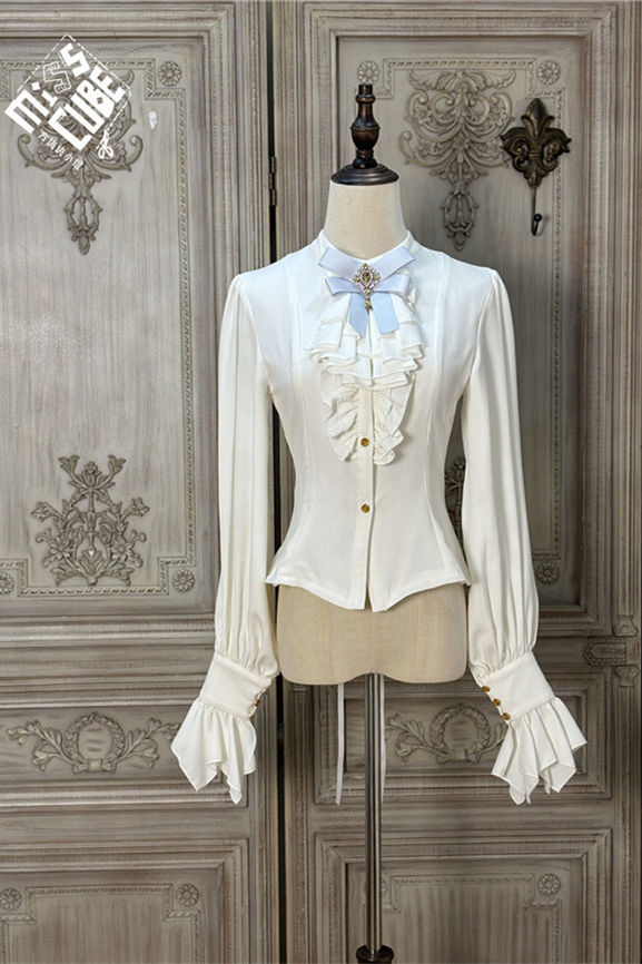 Miss Point Eye of Horus Sleeve Sleeve Gothic Lolita Blouse