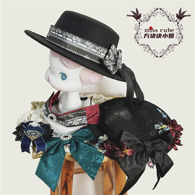 Miss Point Eye of Horus Lolita Accessories