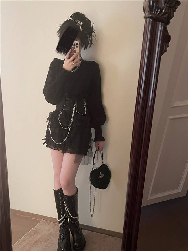 Round Collar Puff Sleeves Sweater