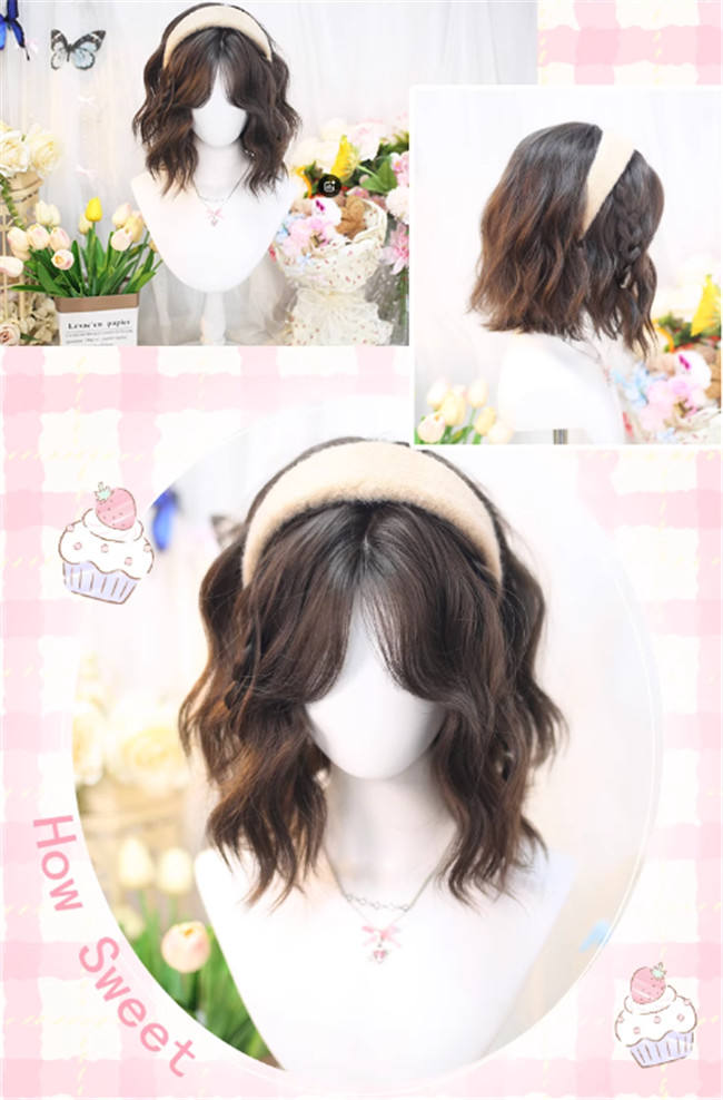 Dalao Home Sweet Water Wavy Short Lolita Wig