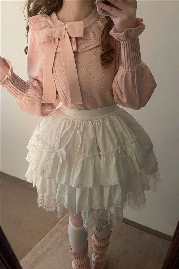 Round Collar Puff Sleeves Sweater