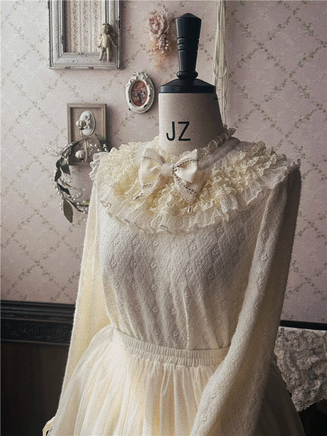 Sweet Dreamer Antique Wall Lolita Knitwear