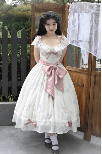 Little Rose Plus Size Lolita Dress and Hat