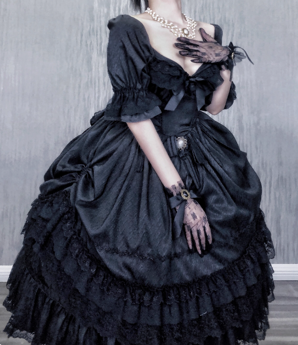 The Kiss of Nyx Vintage Classic Lolita Dress