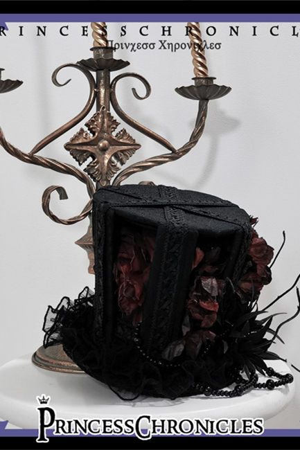 Princess Chronicles Red and Black Dark Gothic Top Hat Ouji Fashion