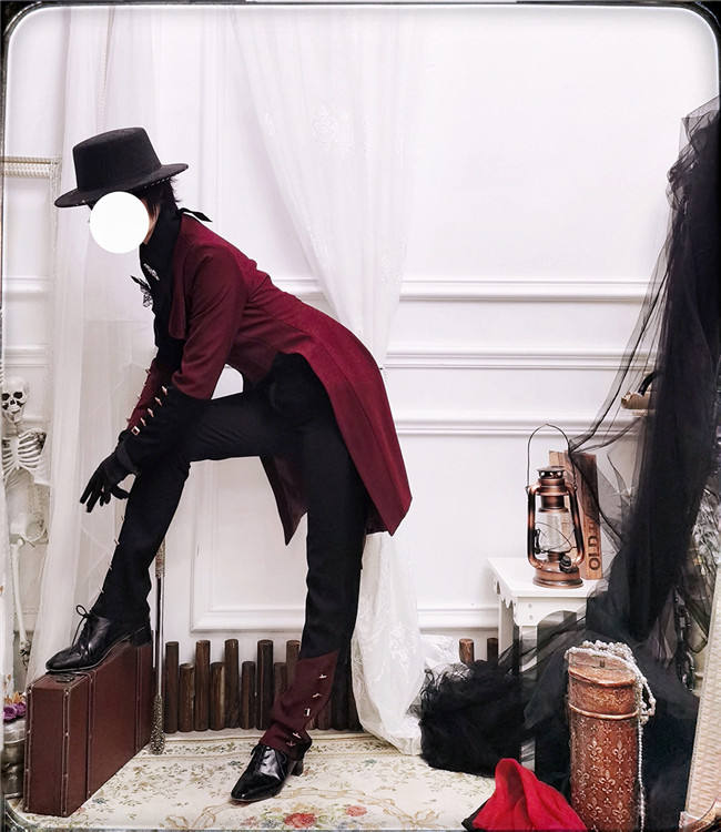 Princess Chronicles Red and Black Vintage Trousers Ouji Fashion