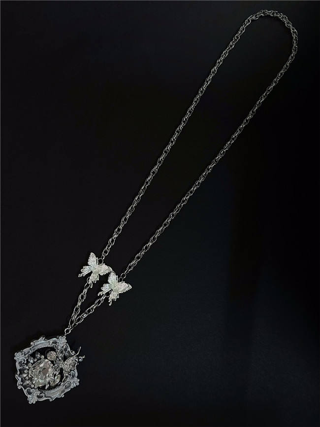 The Muppet Handmade Vintage Baroque Necklace