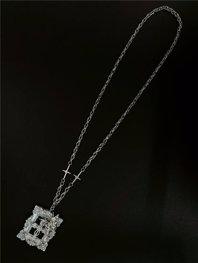 The Muppet Handmade Vintage Baroque Necklace