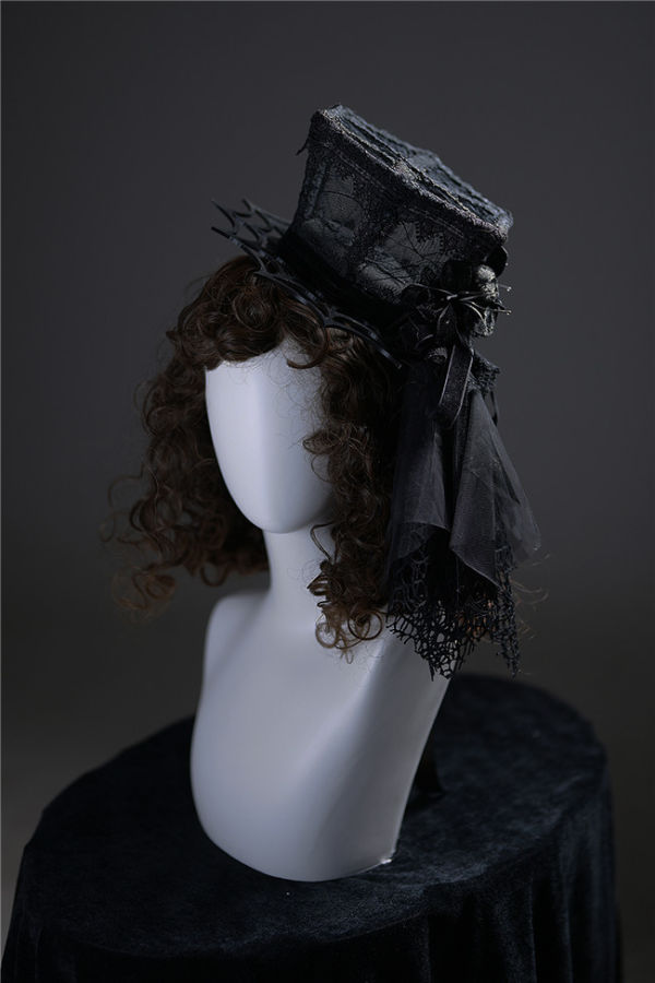 Lilith House Horrible House Gothic Lolita Top Hat