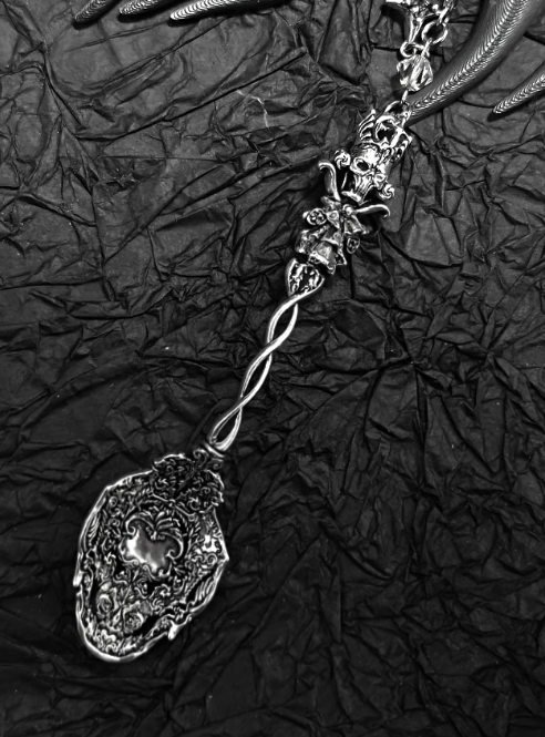 Lilith House Horrible House Gothic Skeleton Cutlery Necklace