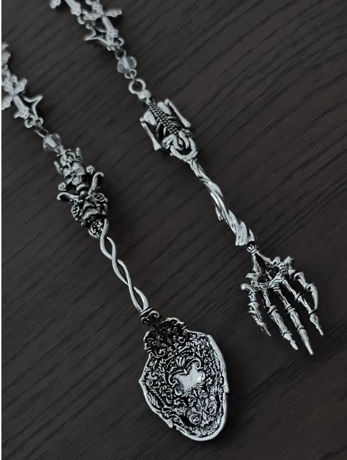 Lilith House Horrible House Gothic Skeleton Cutlery Necklace