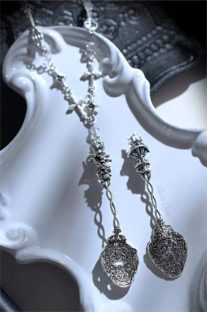 Lilith House Horrible House Gothic Skeleton Cutlery Necklace