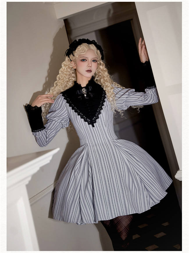 Withpuji Stripe Gothic Lolita Dress and Apron