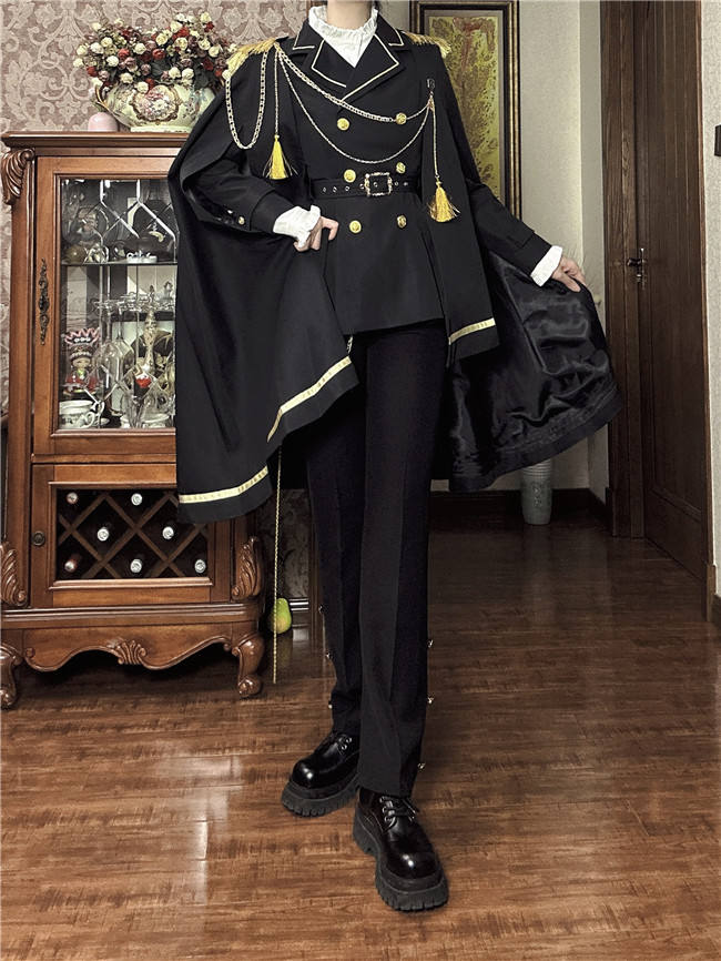 Daybreak Ouji Set Military Jacket, Cape and Trousers