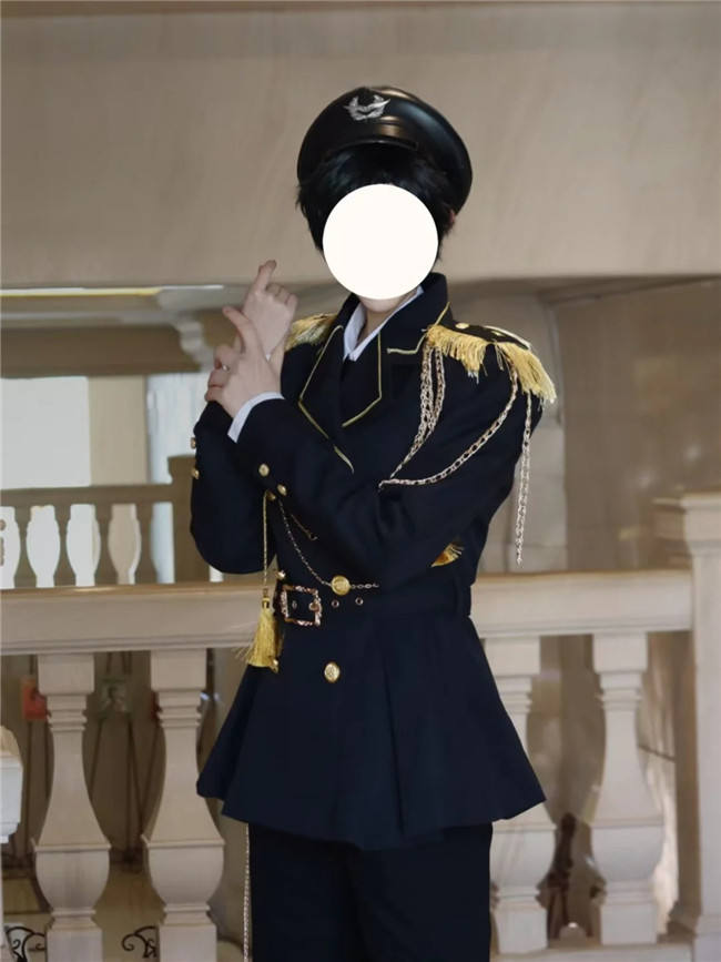 Daybreak Ouji Set Military Jacket, Cape and Trousers